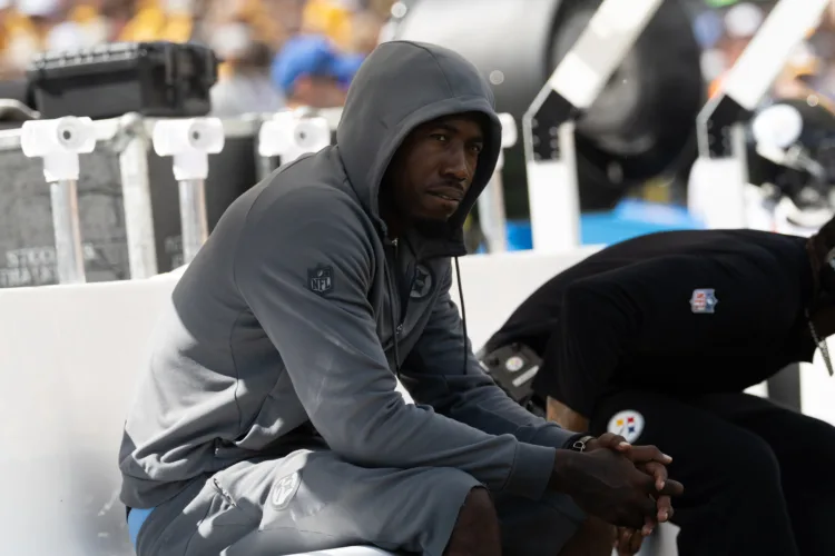 Despite contract talks, Steelers cornerback Joey Porter Jr. wants to play
